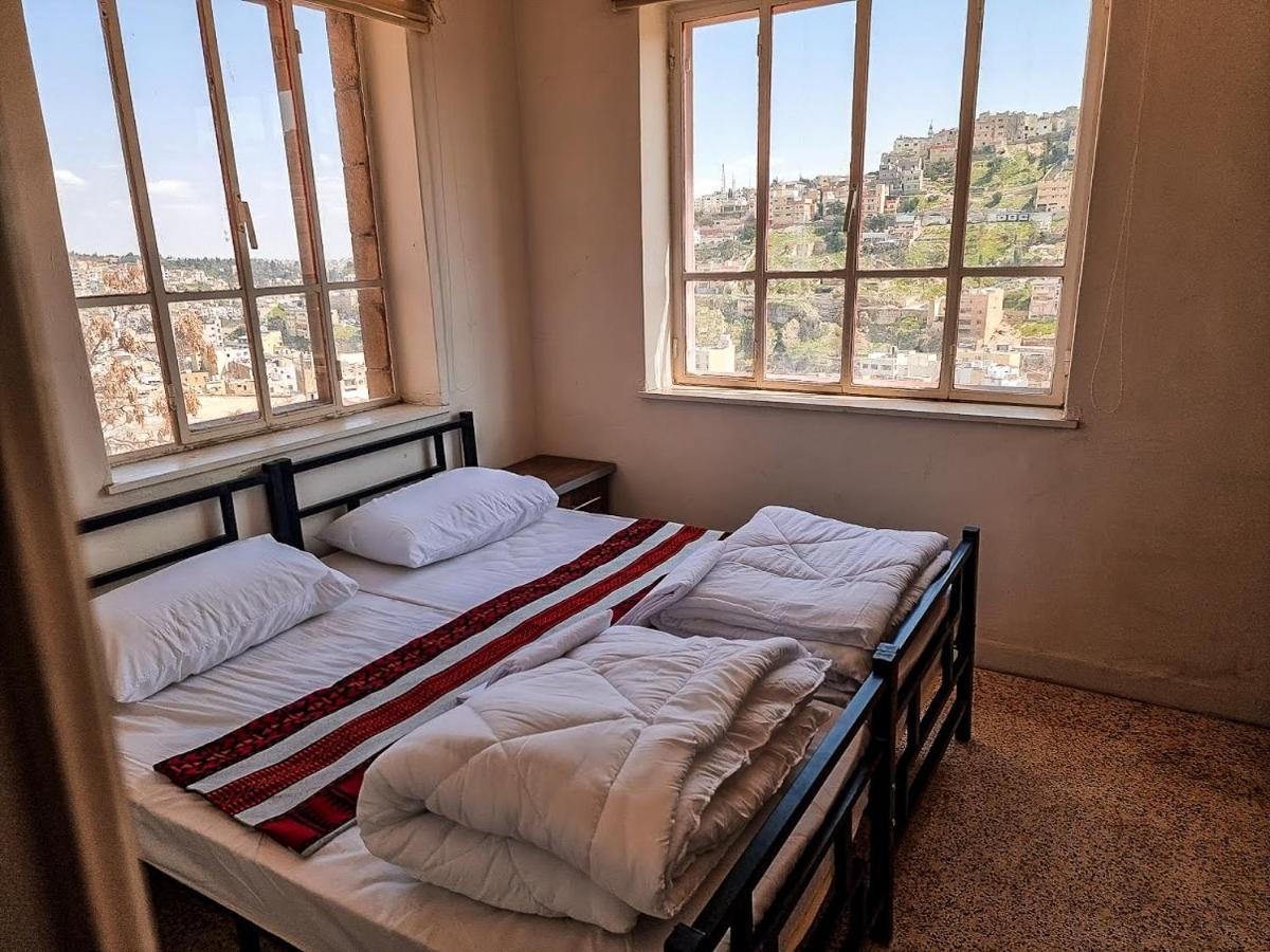 Rainbow House Hostel Amman Luaran gambar