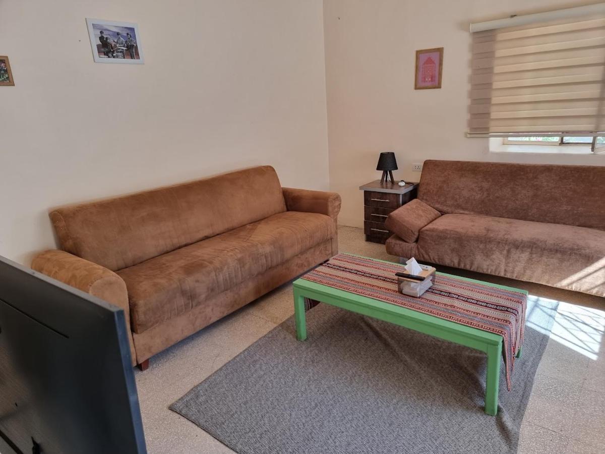 Rainbow House Hostel Amman Luaran gambar