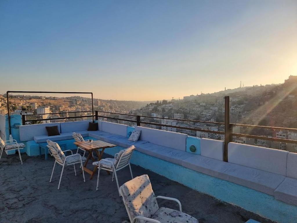 Rainbow House Hostel Amman Luaran gambar
