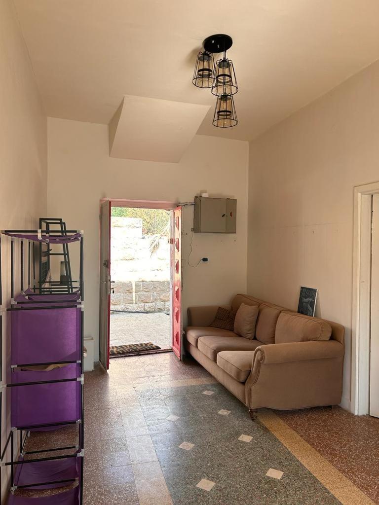 Rainbow House Hostel Amman Luaran gambar